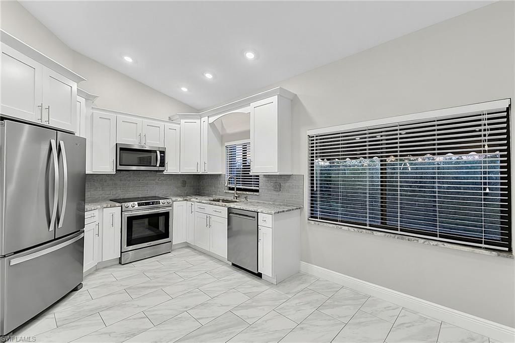16550 Heron Coach Way , Unit 206, Fort Myers, FL 33908 Photo