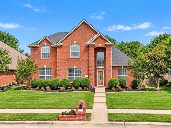 1808 Lacey Oak Lane, Keller, TX 76248