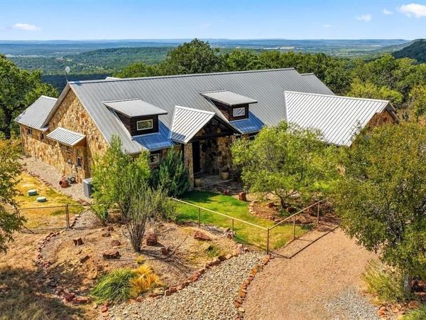 550 Post Oak Road , Gordon, TX 76453