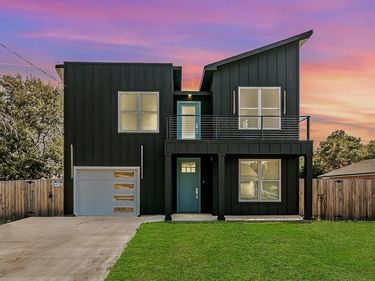 3908 Vilbig Road, Dallas, TX 75212