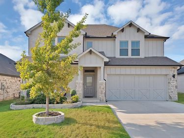 10541 Big Lagoon Drive, Fort Worth, TX 76179