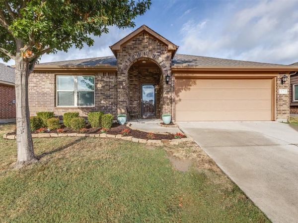 573 Providence Place , Lavon, TX 75166