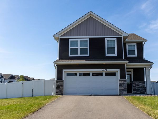 1702 Athens Terrace, Shakopee, MN 55379