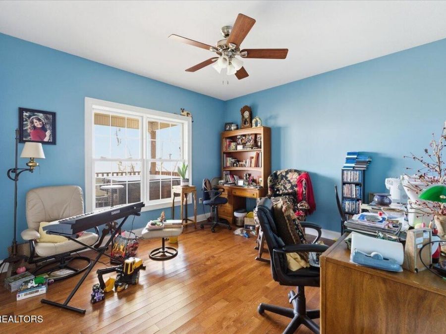 Property Image 28