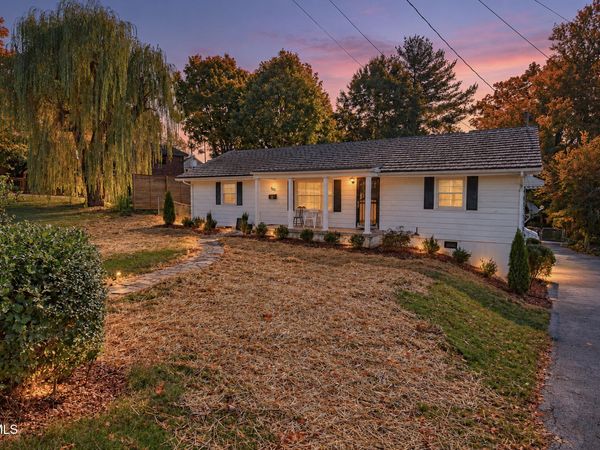503 Locust Street, Jonesborough, TN 37659