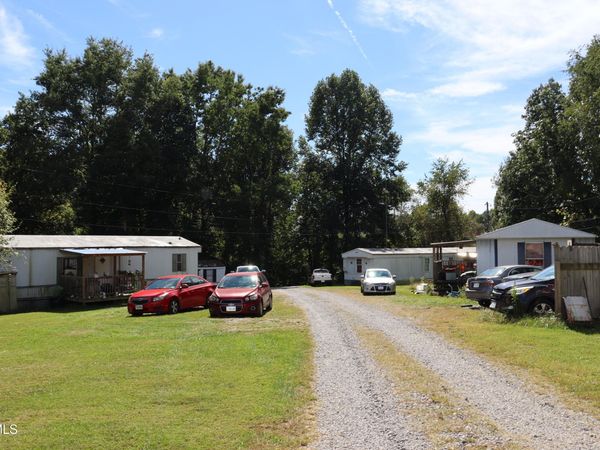 3810 Mcreynolds Road, Coeburn, VA 24230