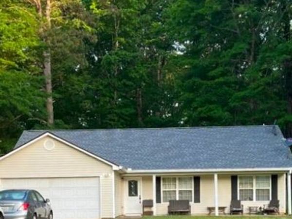 126 Caroline Court, Gay, GA 30218