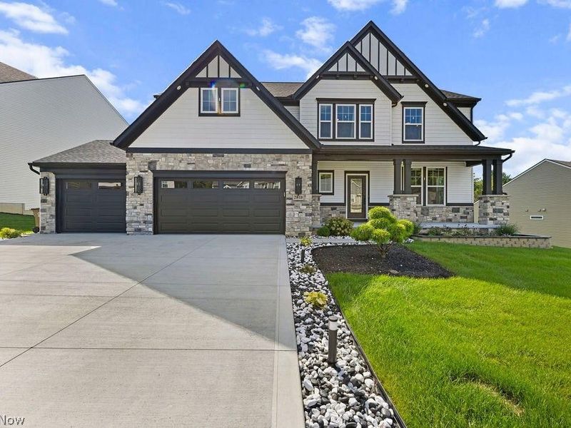 2818 Weeping Pine Drive, Medina, OH 44256 Photo 1