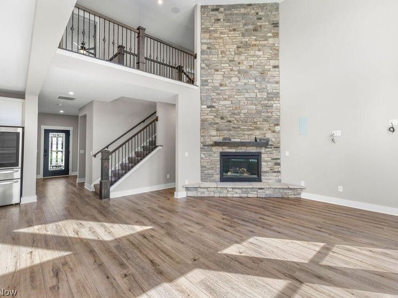 2818 Weeping Pine Drive, Medina, OH 44256 Photo 8