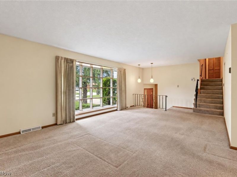 5715 Skyline Drive, Seven Hills, OH 44131 Photo 10