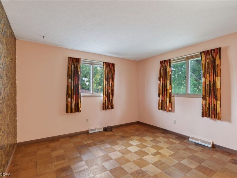 5715 Skyline Drive, Seven Hills, OH 44131 Photo 23
