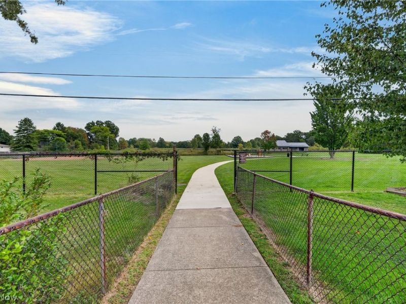 5715 Skyline Drive, Seven Hills, OH 44131 Photo 48