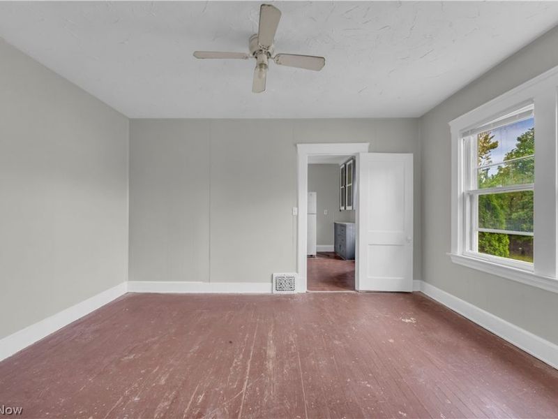 13209 Ferris Avenue, Cleveland, OH 44105 Photo 20