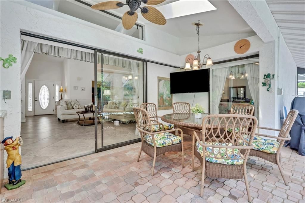 237 Fox Den Cir, Naples, FL 34104 Photo