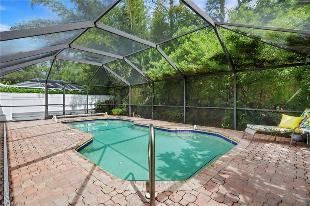 237 Fox Den Cir, Naples, FL 34104 Photo