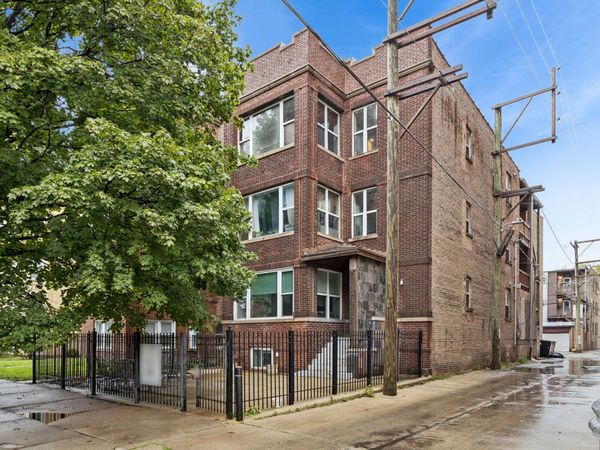 4415 N ROCKWELL Street , Unit 1F, Chicago, IL 60625