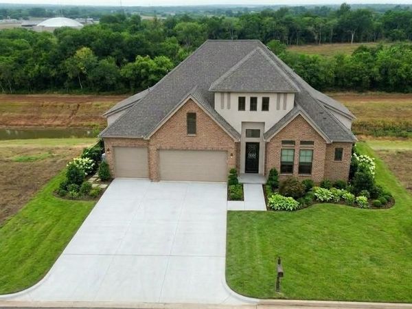 16037 Girona Lane, Oklahoma City, OK 73170