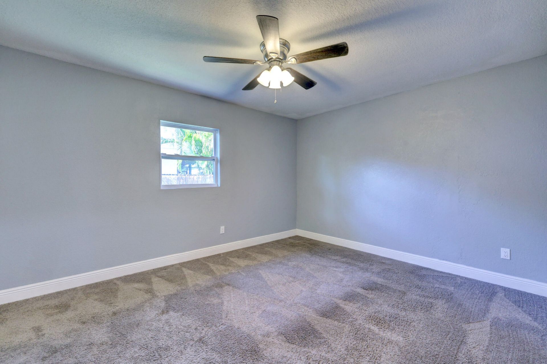 325 SE Wallace Terrace, Port Saint Lucie, FL 34983 Photo
