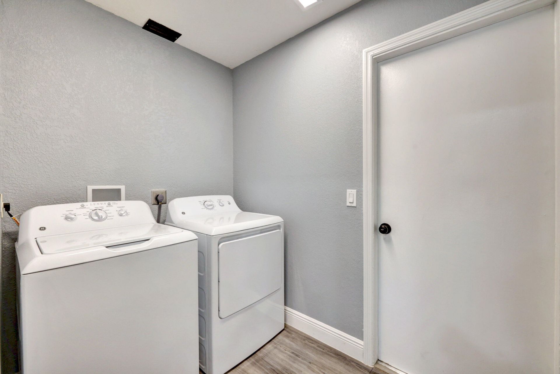 325 SE Wallace Terrace, Port Saint Lucie, FL 34983 Photo