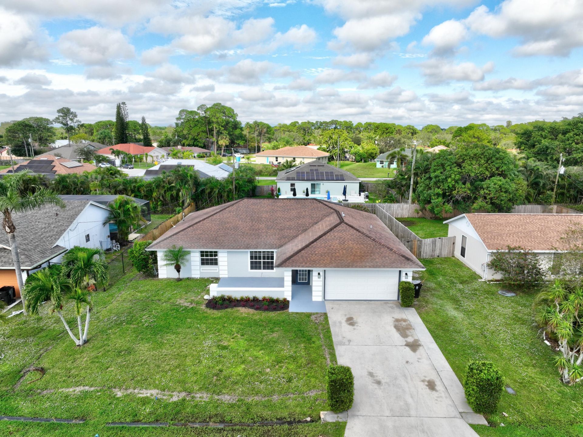 325 SE Wallace Terrace, Port Saint Lucie, FL 34983 Photo