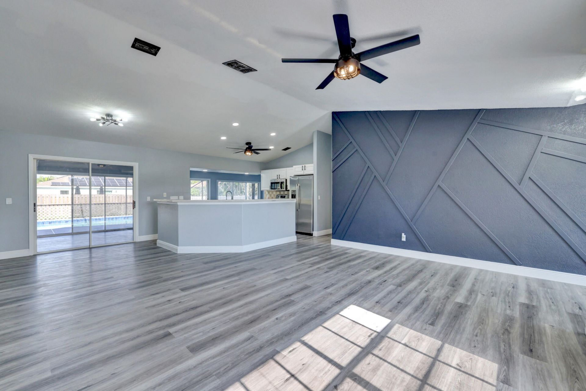 325 SE Wallace Terrace, Port Saint Lucie, FL 34983 Photo
