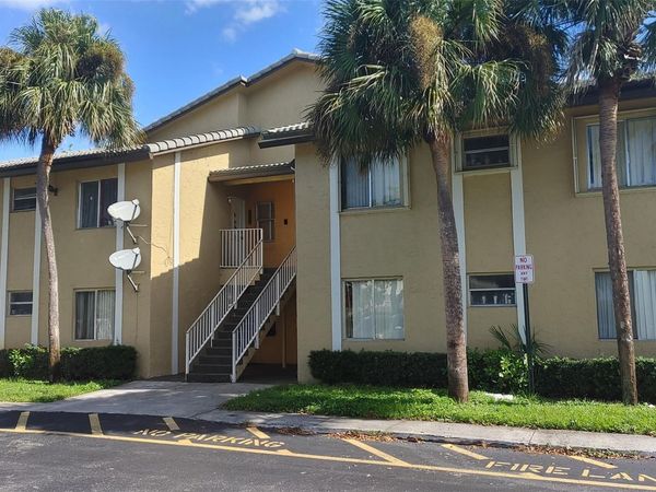 11585 NW 44TH Street, Unit 11585, Coral Springs, FL 33065