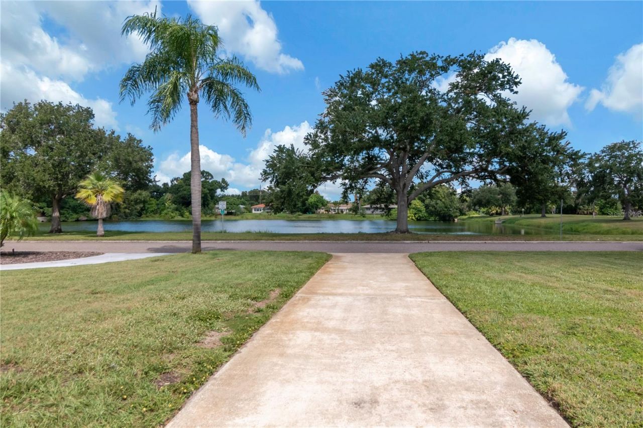 4330 20th Avenue N, Saint Petersburg, FL 33713 Photo