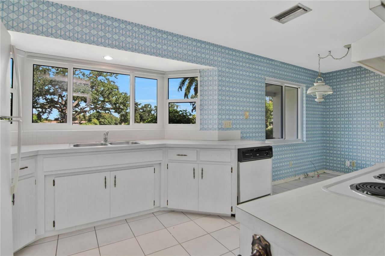4330 20th Avenue N, Saint Petersburg, FL 33713 Photo
