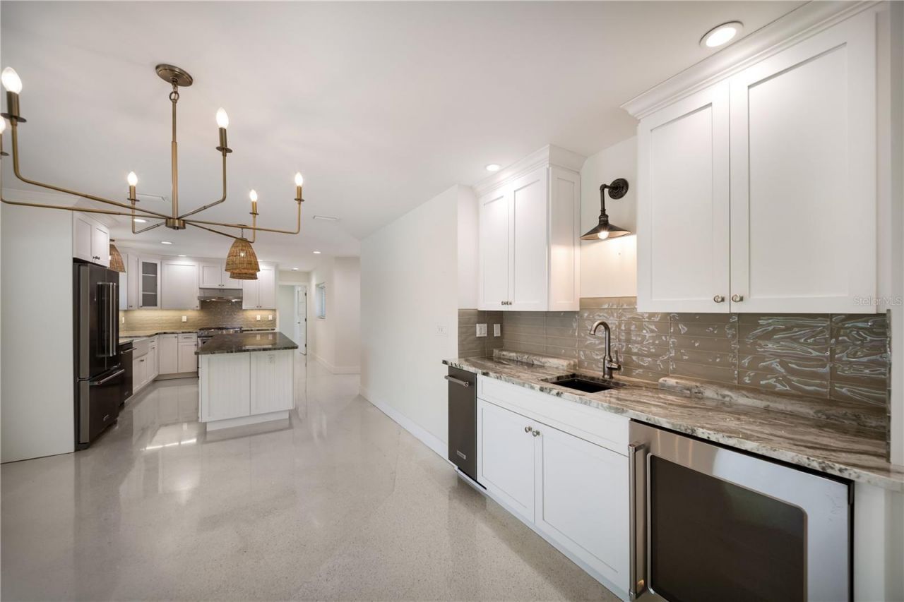 6561 Bayou Hammock Road, Longboat Key, FL 34228 Photo