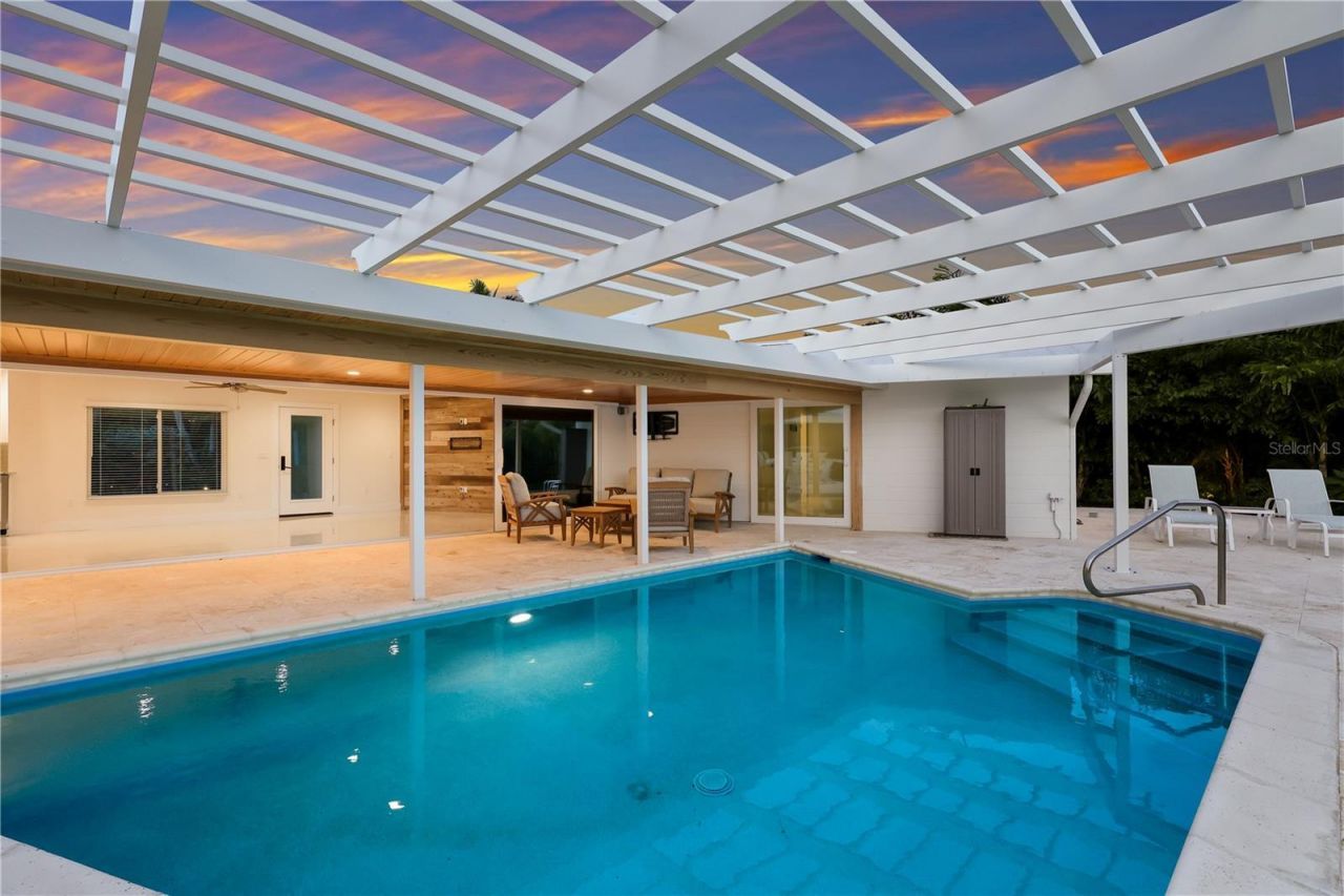 6561 Bayou Hammock Road, Longboat Key, FL 34228 Photo