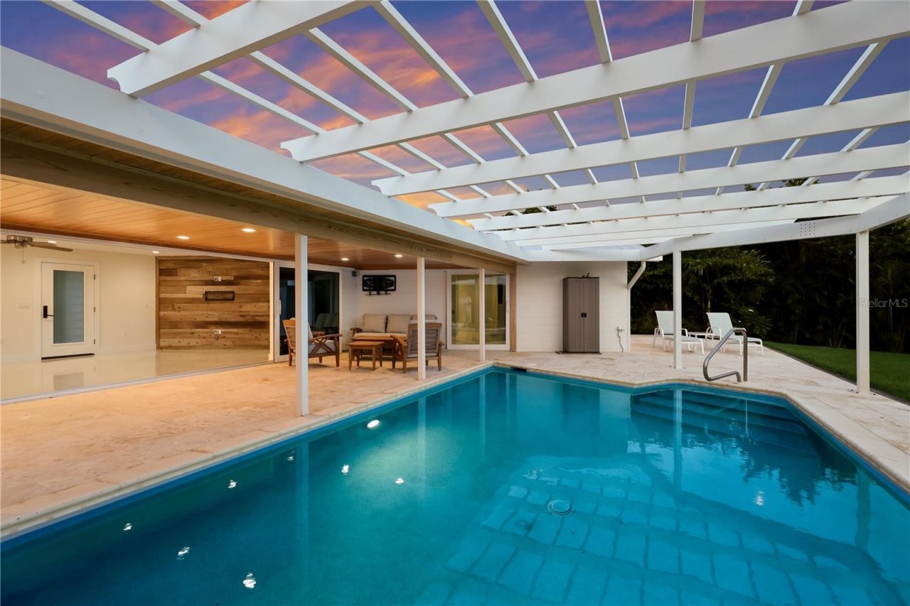 6561 Bayou Hammock Road, Longboat Key, FL 34228 Photo