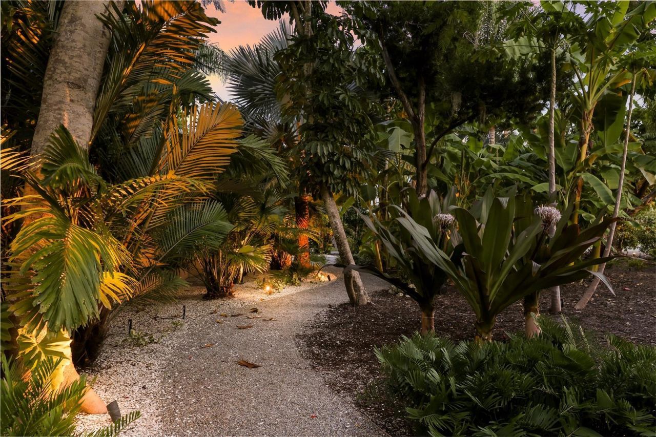 6561 Bayou Hammock Road, Longboat Key, FL 34228 Photo