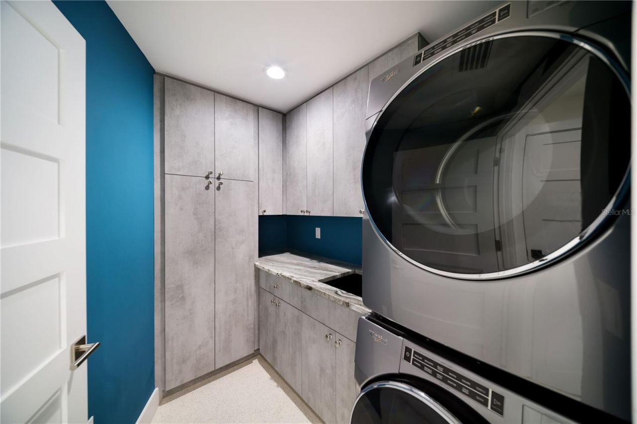 6561 Bayou Hammock Road, Longboat Key, FL 34228 Photo