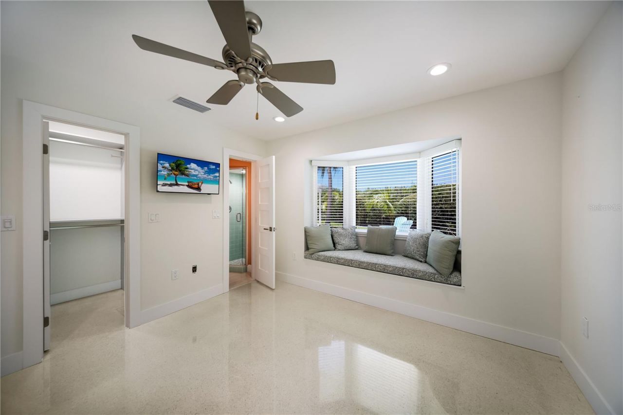 6561 Bayou Hammock Road, Longboat Key, FL 34228 Photo