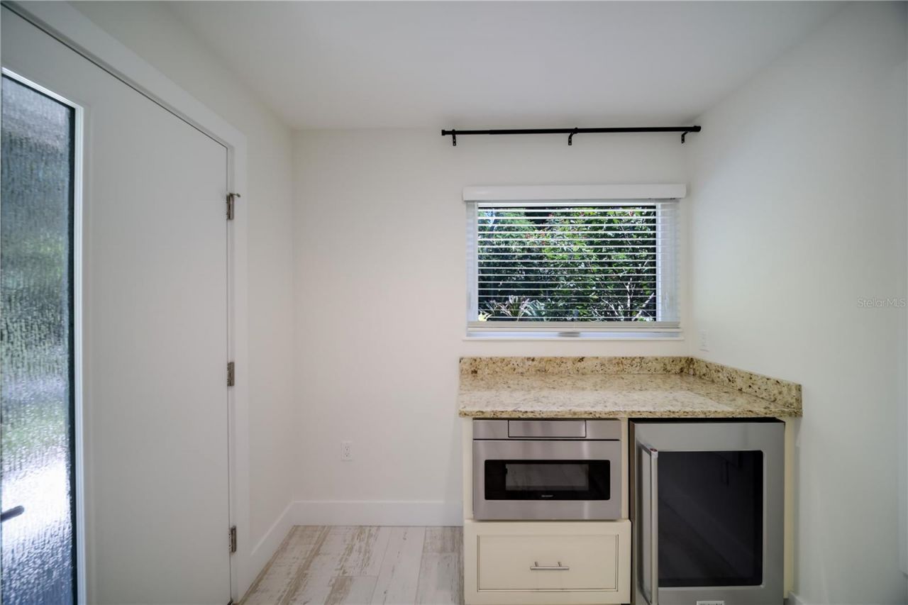 6561 Bayou Hammock Road, Longboat Key, FL 34228 Photo