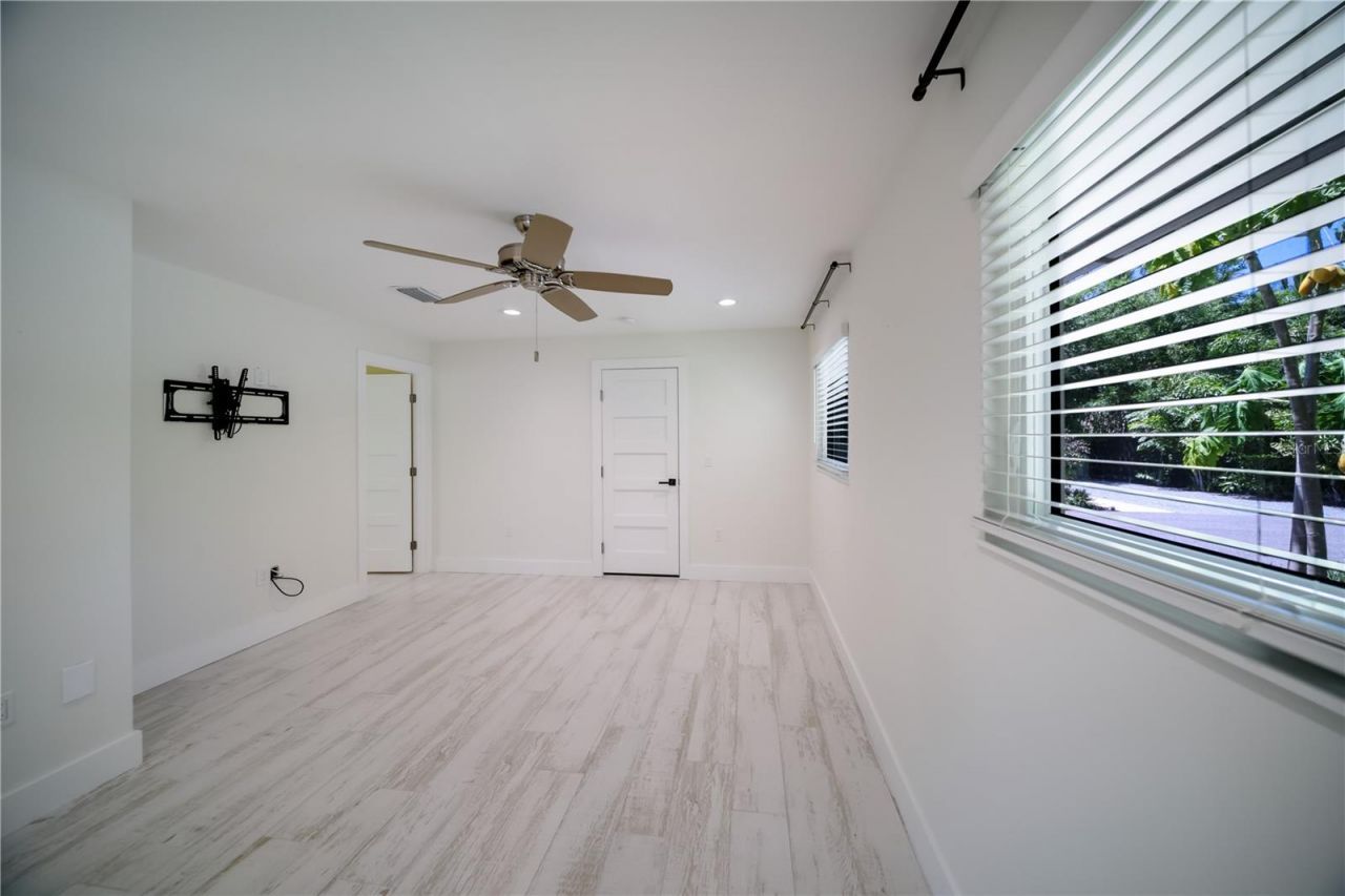 6561 Bayou Hammock Road, Longboat Key, FL 34228 Photo