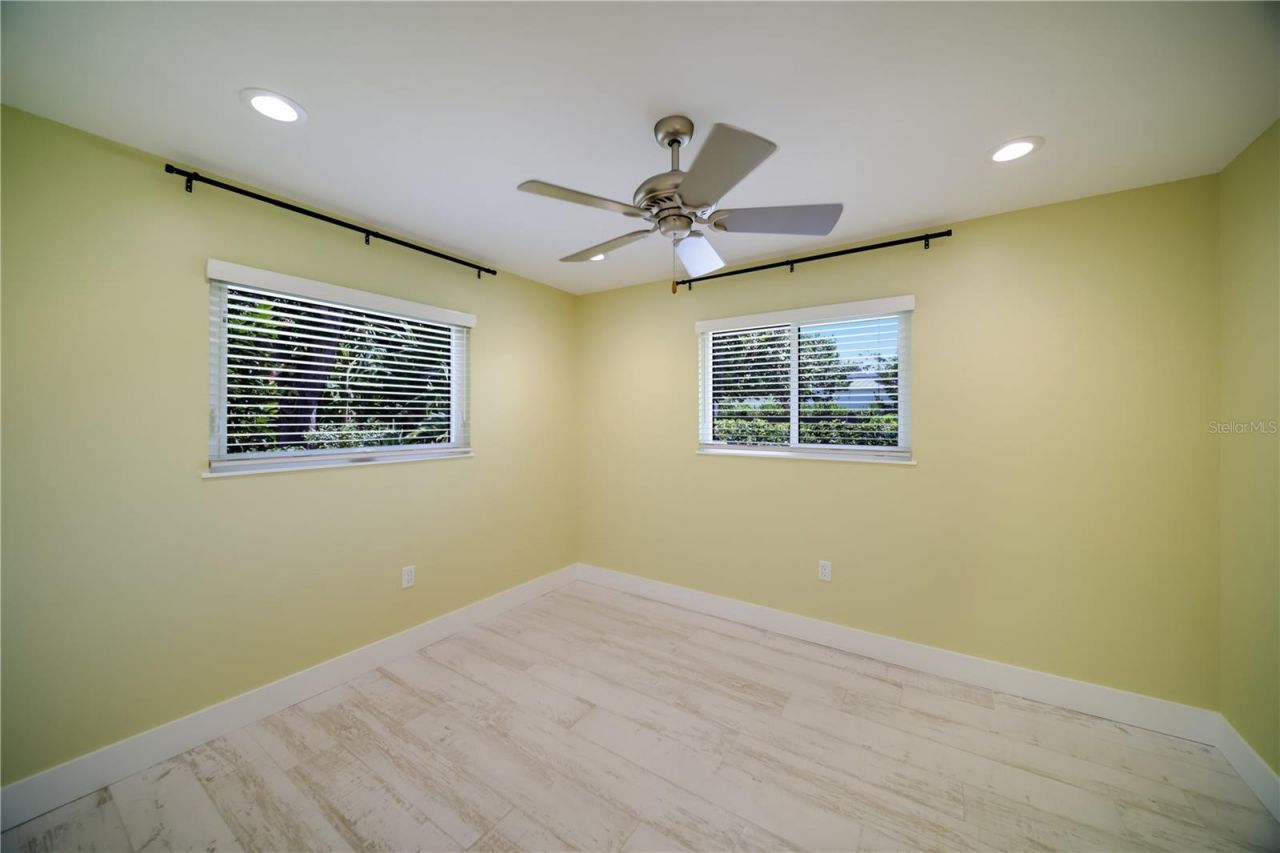 6561 Bayou Hammock Road, Longboat Key, FL 34228 Photo