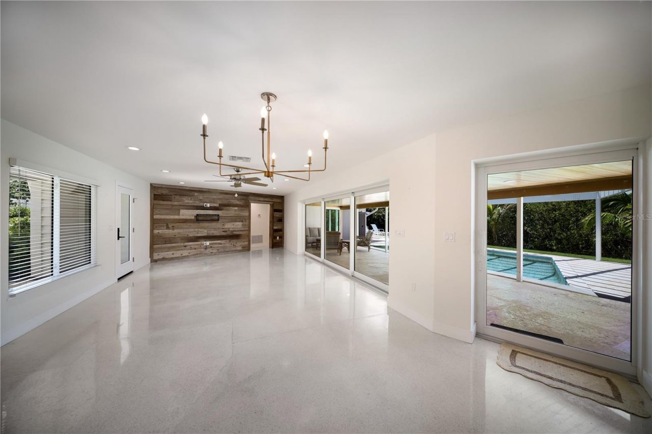 6561 Bayou Hammock Road, Longboat Key, FL 34228 Photo