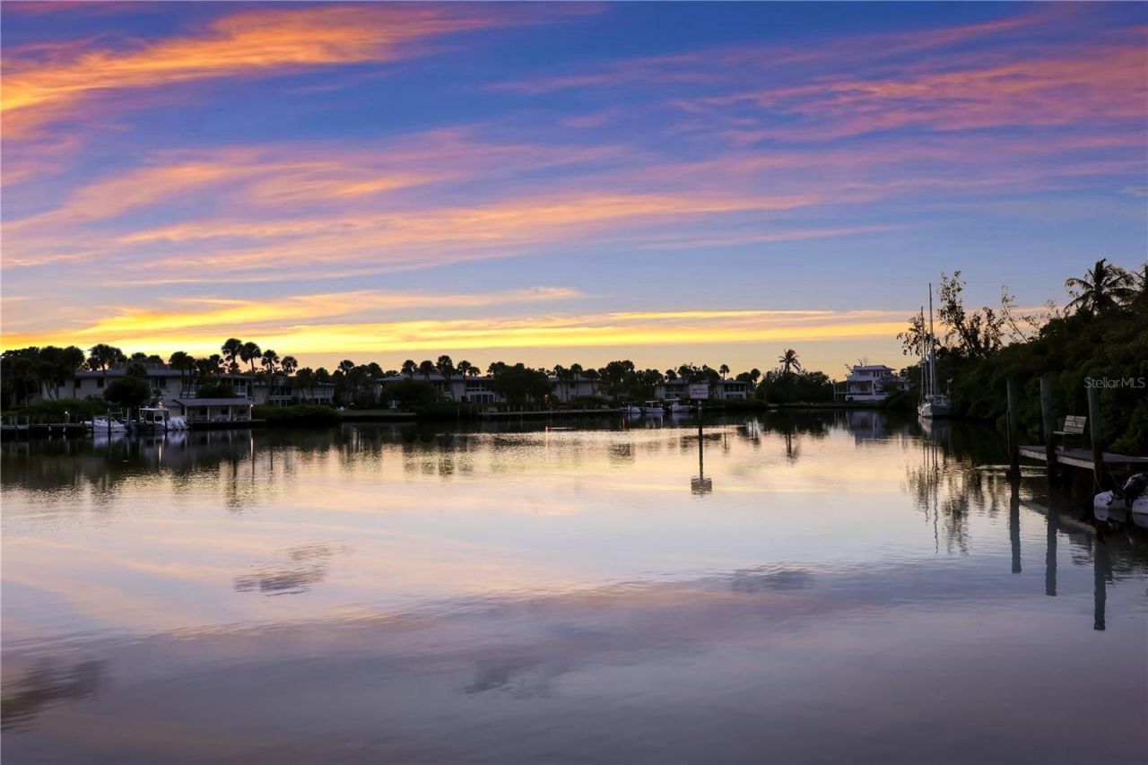 6561 Bayou Hammock Road, Longboat Key, FL 34228 Photo