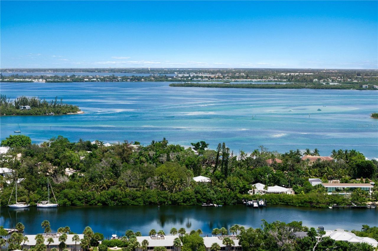 6561 Bayou Hammock Road, Longboat Key, FL 34228 Photo