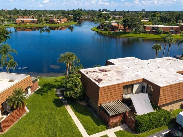 11915 SW 13th Ct , Unit 11915, Davie, FL 33325