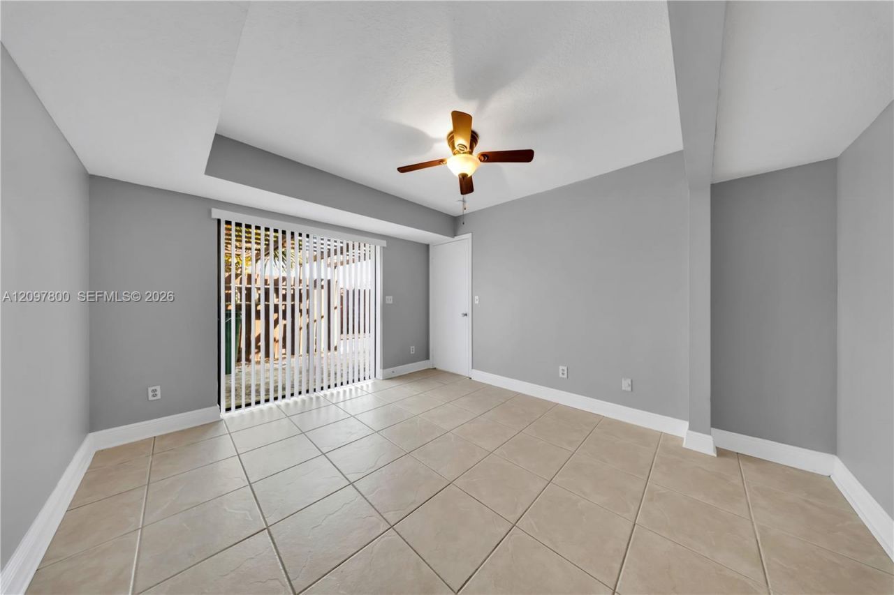 11915 SW 13th Ct , Unit 11915, Davie, FL 33325 Photo