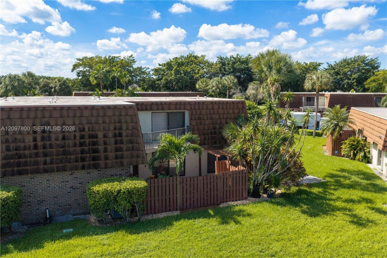 11915 SW 13th Ct , Unit 11915, Davie, FL 33325 Photo