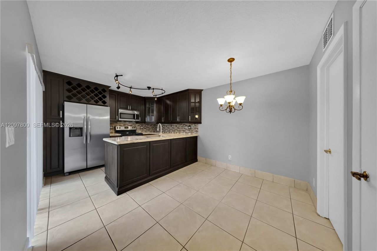 11915 SW 13th Ct , Unit 11915, Davie, FL 33325 Photo