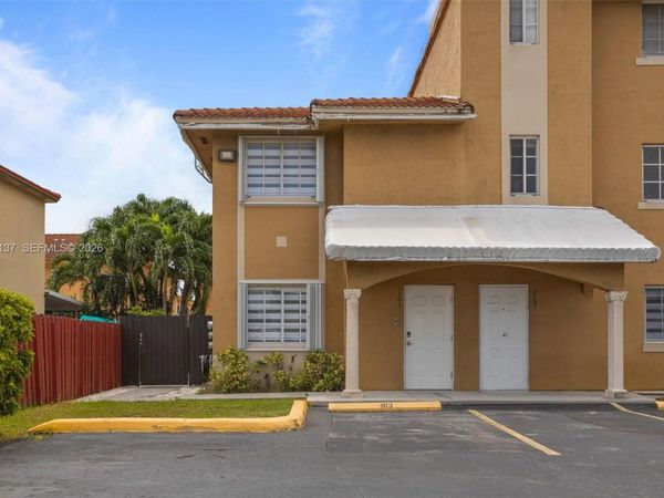 3378 W 80th St , Unit 103, Hialeah, FL 33018