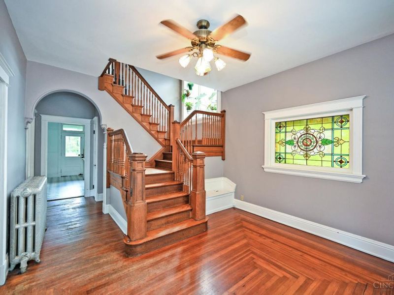 67 Juergens Avenue, Cincinnati, OH 45220 Photo 6