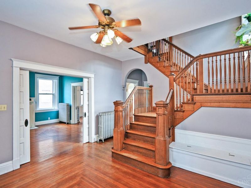 67 Juergens Avenue, Cincinnati, OH 45220 Photo 8