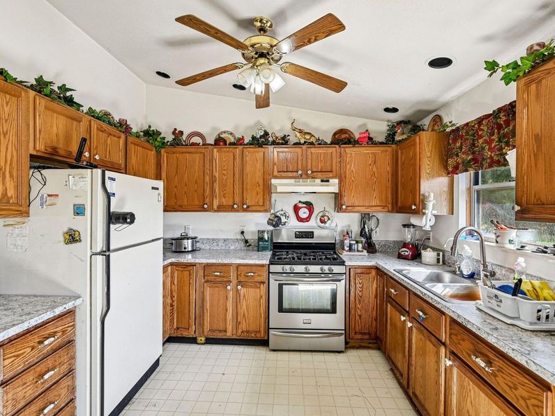 8825 Johnstown-Alexandria Road , Johnstown, OH 43031 Photo 7