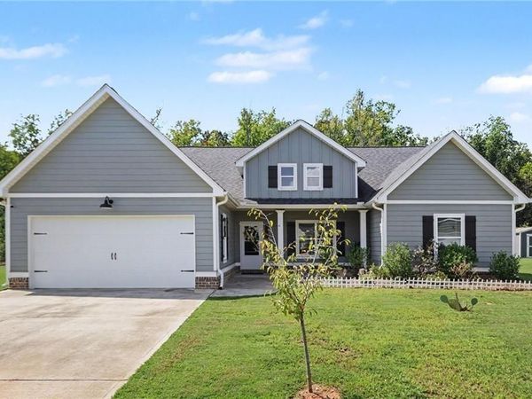 119 Springwood Drive , Carrollton, GA 30117