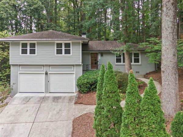 2477 Midvale Court , Tucker, GA 30084